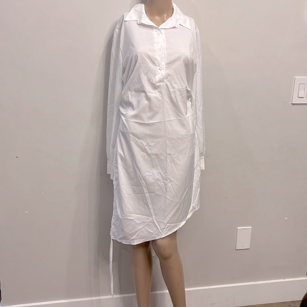 Ruched side SHIRT DRESS - WHITE size small